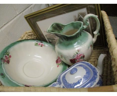 ROSE DECORATED WASH JUG AND BOWL, A BLUE AND WHITE PRINTED MODERN SPODE TEA POT ETC 