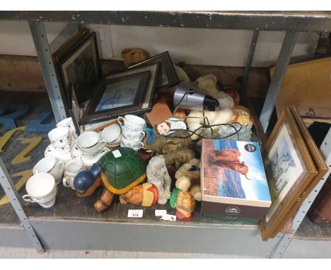 Vintage Philips light, ceramics, glassware, prints and other items