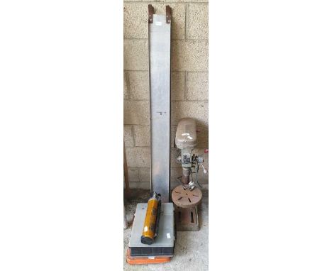 Alpine pillar drill, 2 metal ramps and cased tools