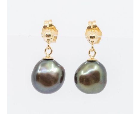 A pair of 9ct gold and black fresh water pearl drop earrings, pearls approx. 7mm, with bead and peg, post and scroll pierced 
