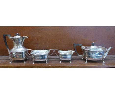 A silver four piece tea service, Sheffield 1912, Fenton Bros., 1739g, 56oz