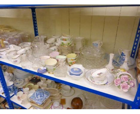 Indian Tree Duchess dinner and tea ware, Royal Standard tea set, Wedgwood, Worcester, Aynsley and other china, Winton jardini