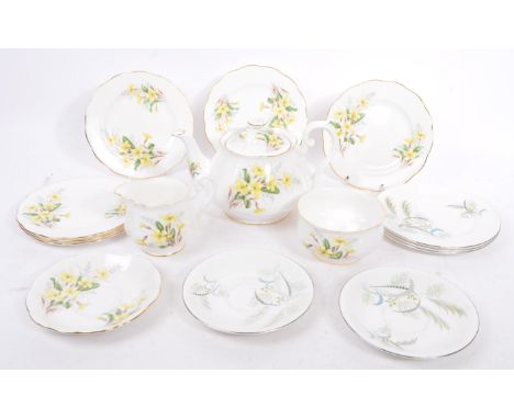 Royal Albert - Vintage 20th century fine bone china porcelain tea service set. 12 primrose from the Friendship series. Includ