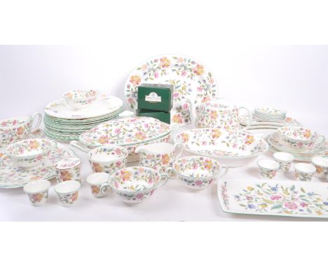 Minton - Haddon Hall -&nbsp; Haddon Grove - A 20th century Minton Haddon Hall &amp; Haddon Grove china tea and dinner service