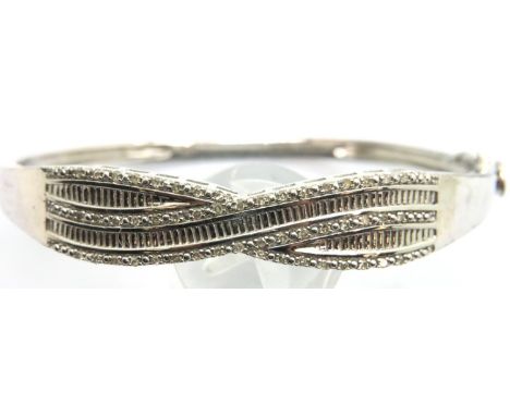 925 silver stone set bangle, D: 6 cm. P&amp;P Group 1 (£14+VAT for the first lot and £1+VAT for subsequent lots) 