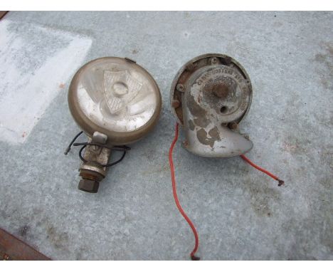 Vintage Wipac Stainless 470 Light &amp; Car Horn
