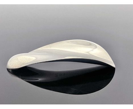 Allan Scharff for Georg Jensen, a Modernist silver shoe horn, model 475, organic form, 10cm long, 1.18ozt