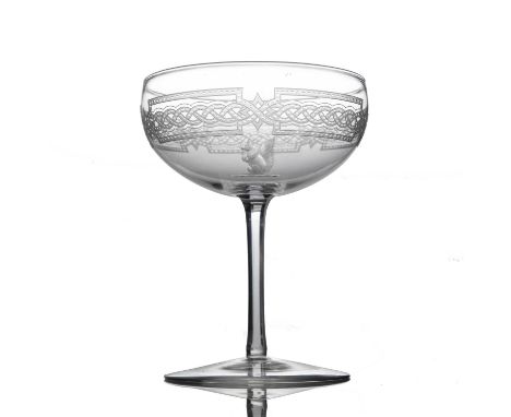 Thomas Webb, an Edwardian crest engraved and etched Champagne glass, circa 1905, the hemispherical bowl finely engraved with 