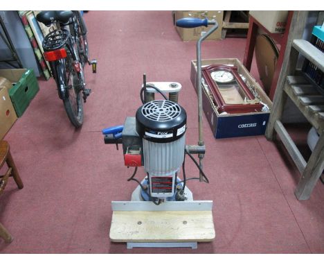 Fox Model F14651 Bench Top Morticer. (Note - his item carries the electrical PAT testing compliance.However, due to the mecha