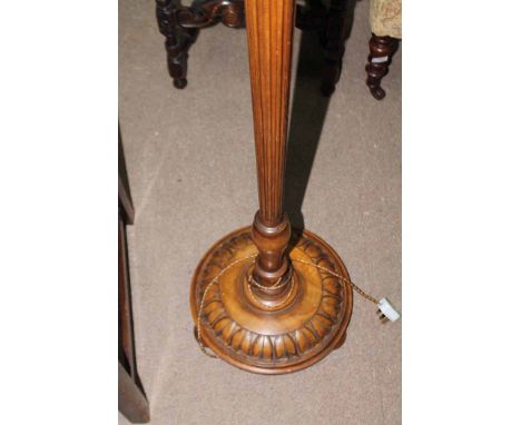 MAHOGANY FLOOR LAMP