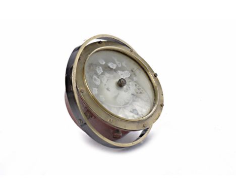 EARLY 20TH CENTURY BRASS CASED SHIP'S COMPASS BY WHYTE THOMSON & CO GLASGOW16cm diameter, contained within a wooden box with 