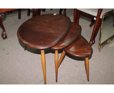 ERCOL NEST OF THREE 'PEBBLE' TEA TABLES