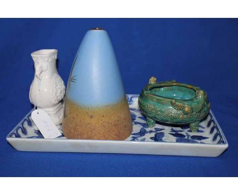 CHINESE BLUE AND WHITE CERAMIC TRAYalso a blanc de chine vase and a censor (3)