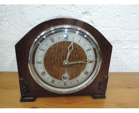 Oak Mantel Clock 