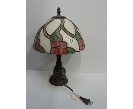 Tiffany Style Table Lamp 