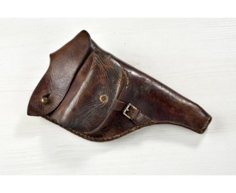 Militaria Ausland - Zubehör : Reichsrevolvertasche M91 für Revolver M83Braune etwas nachgedunkelte Tasche für den Revolver M8