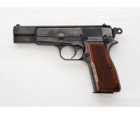 Erlaubnispflichtige Feuerwaffen (Militärische Ordonanzwaffen) - Zivile Waffen nach 1945 : Pistole FN Modell 1935 HP Kaliber 9