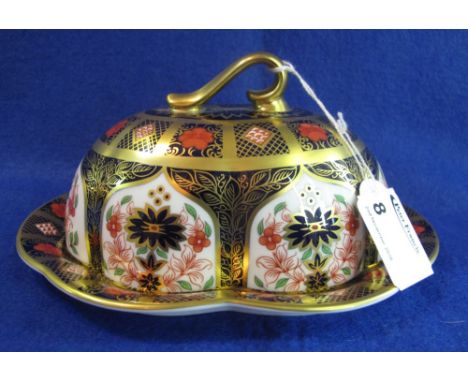 Royal Crown Derby bone china 'Old Imari' pattern butter dish and cover, pattern number 1128. Printed marks.  CONDITION REPORT