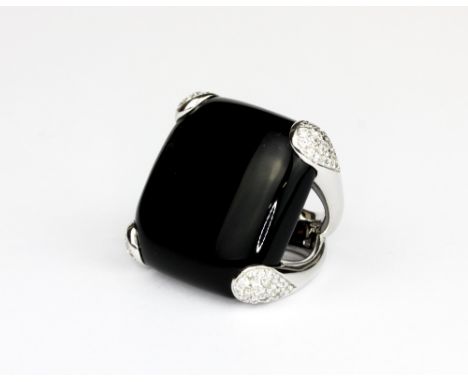 A Cavallo 18ct white gold (stamped 750) ring set with onyx and brilliant cut diamonds, (L).