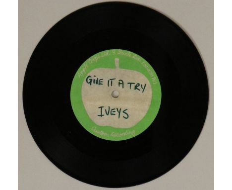 IVEYS - GIVE IT A TRY - APPLE 7" ACETATE - Unlikely to see again single sided 7" Apple 'Custom Recording' -acetate from Iveys