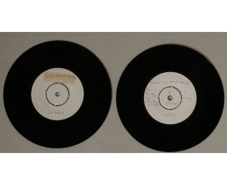 WINGS - SILLY LOVE SONGS WHITE LABEL - Two rarely seen 7" white label test pressings from Wings. First up is 'Silly Love Song