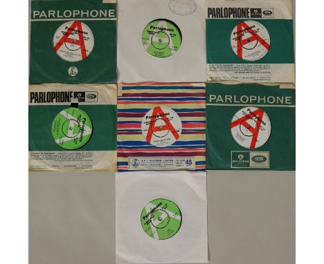 PARLOPHONE 7" DEMOS - FREAKBEAT/MOD/BEAT - 7 x rare 45s to get spinning here. Titles are The Interns (x2) - Ray Of Sunshine (