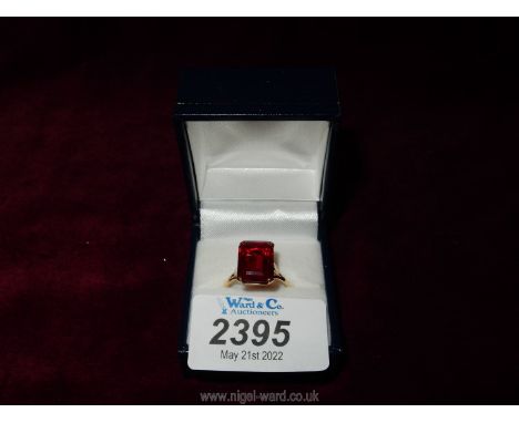 A 9ct. Ruby ring, hallmarked, size R.