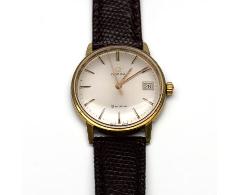 Omega, doublé heren polshorloge, handopwind. Model Seamaster, met datumaanduiding op de drie. Aan een bruin lederen band. Met