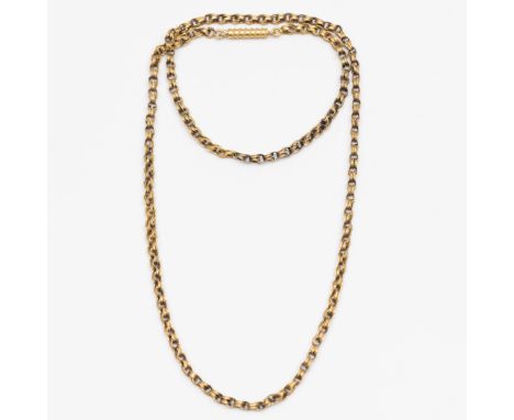 14 kt. Gouden dubbel jasseron collier, 19e eeuw. De schakels met een decor van stippen bruto 9,0 gr., l. 54 cm [1] 14 k. gold