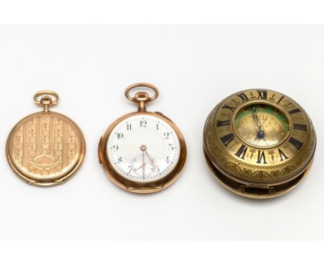 Twee 14 kt. gouden remontoir horloges. Omega, hunter of savonette, de deksel gedecoreerd met bloem- en bladmotieven, beige wi