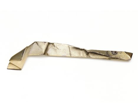 Lapponia, langwerpige zilveren broche. Model Origami 45, door Zoltan Popovits. Met etui, kartonnen doos en certificaat bruto 