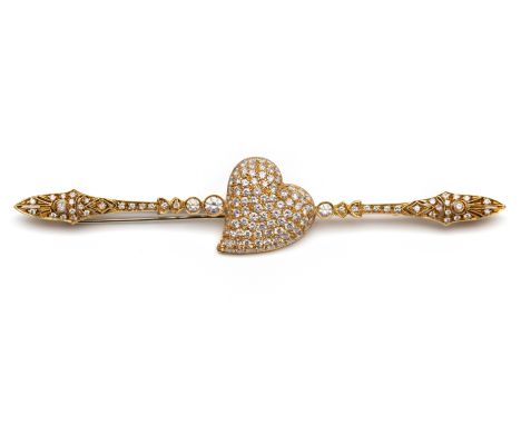 18 kt. Gouden staafbroche, met centraal een asymmetrisch hart, pavé bezet met briljant geslepen diamant. De horizontale banen