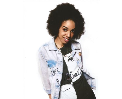 Pearl Mackie signed 10 x 8 colour Doctor Who Photoshoot Portrait Photo, from in person collection autographed at ITV Studios 