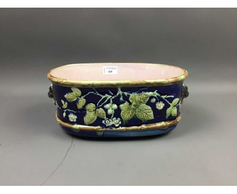 VICTORIAN MAJOLICA OBLONG PLANTER,in the manner of George Jones, 31cm wideCondition report: Hairline to rim, scratches, craze