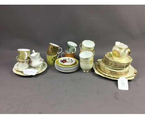 ROSYLN PART TEA SERVICE,with floral and gilt decoration, along with other tea and coffee ware including Susie Cooper