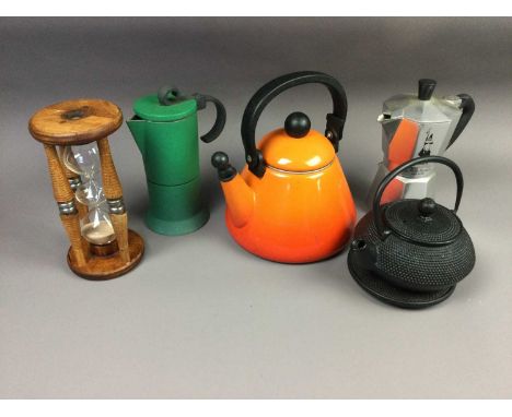 COLLECTION OF VINTAGE KETTLES AND OTHER KITCHENALIA,including scales and an egg timer