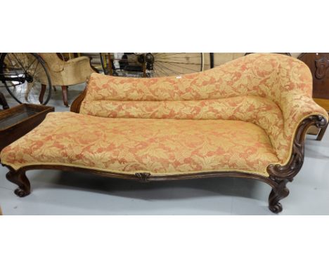 Fine Quality 19thC Rosewood framed Sofa/Chaise Longue, on cabriole legs, the sprung seat covered with red and gold brocade fa