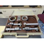 Brown & Sharpe 1.625 - 2.800 Digital Intra Micrometer Set