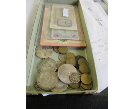 BOX CONTAINING VINTAGE COINAGE ETC 