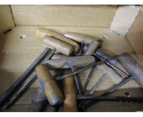 BOX CONTAINING VINTAGE HANDLED BRAD AWLS ETC 