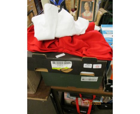 TWO BOXES CONTAINING MIXED TABLE LINENS ETC 