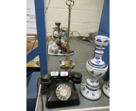 VINTAGE BAKELITE TELEPHONE, TOGETHER WITH A FURTHER EASTERN BRASS OIL LAMP (2) 