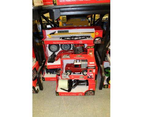 Britains Land rovers, trailer, bale mover and bale, Case tractor and hay elevator