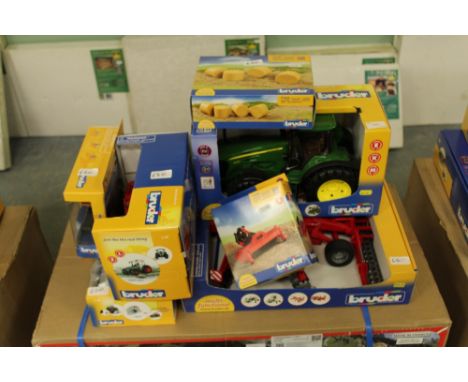 Bruder JD tractor, jeep etc