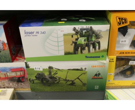 Laser crop sprayer and Fendt vintage tractor models
