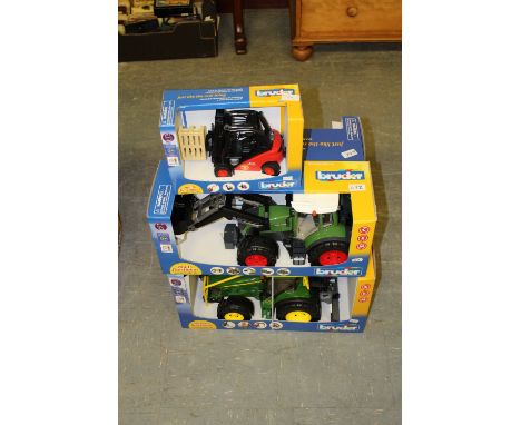 Bruder JCB Fast trac, Fendt tractor, JD logging tractor etc