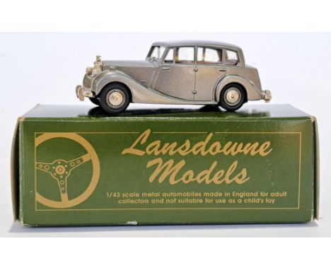 Lansdowne Models, a boxed 1:43 scale LDM.8 1954 Triumph Renown Saloon. Condition appears to be Excellent to Near Mint, in Goo