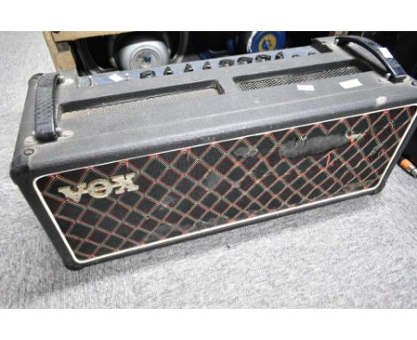 A vintage VOX 125 lead guitar valve amp head, in need of attention volume low