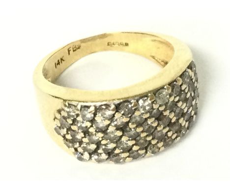 14ct gold cubic zirconia ring 5.5g. Postage category A