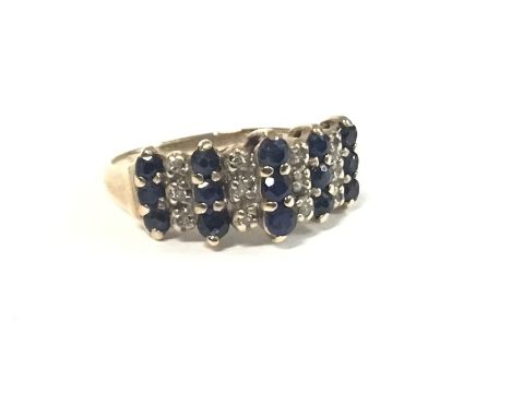 9ct gold onyx ring. 1.9g Size K